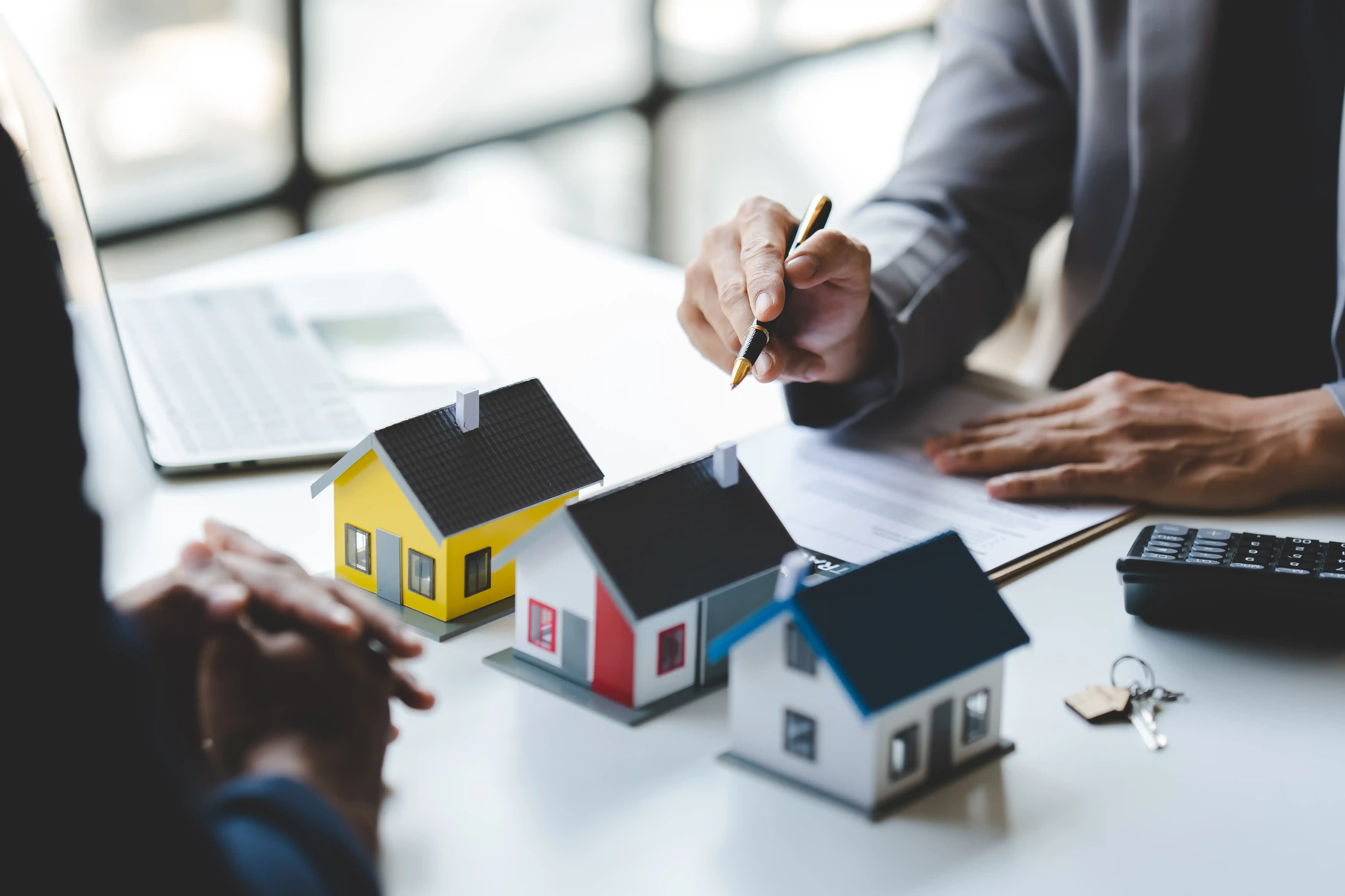 Advisor selling and signing contracts