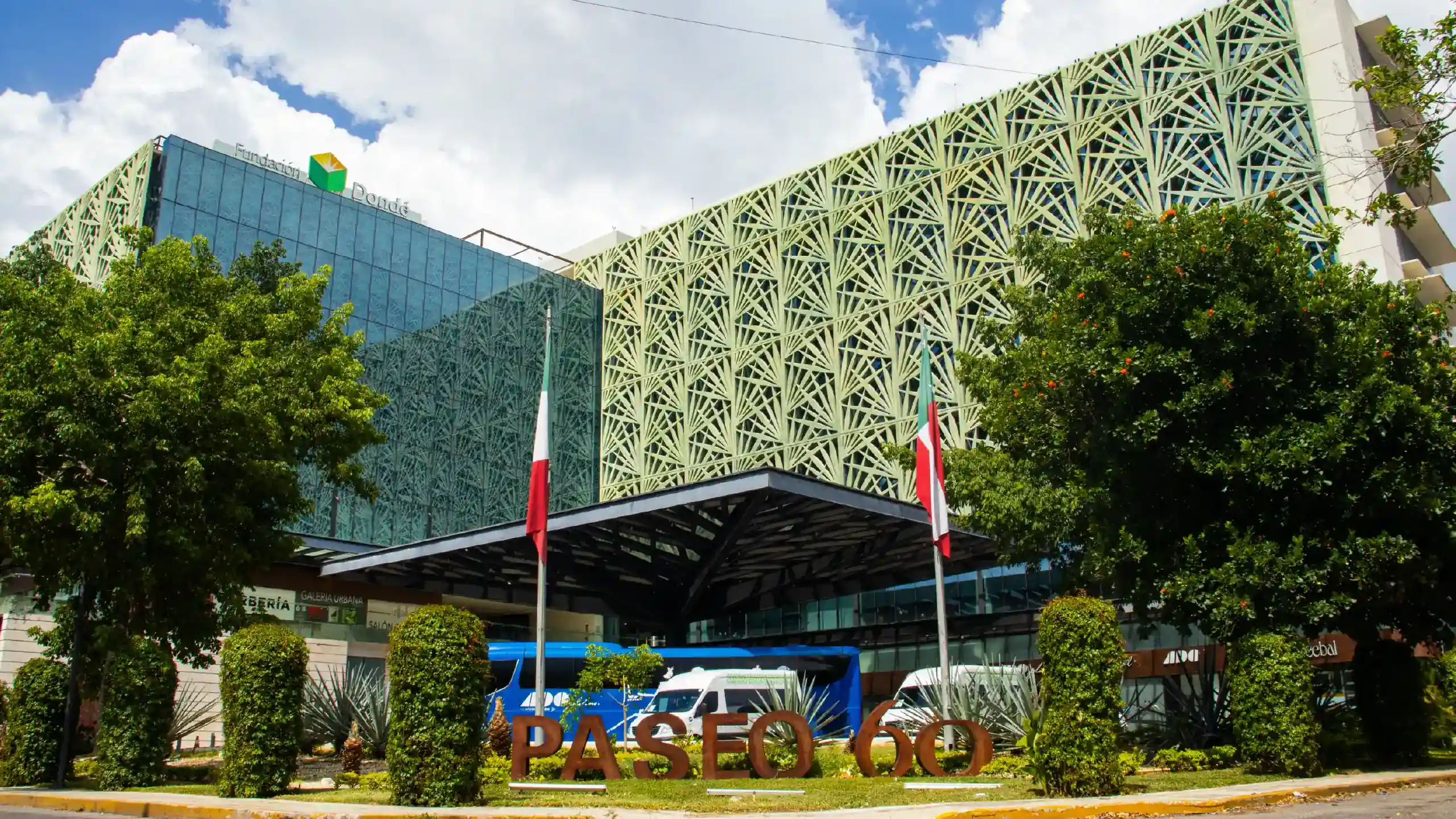 Paseo 60 de Mérida, Yucatan
